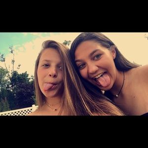 Meet your Posher, Emma